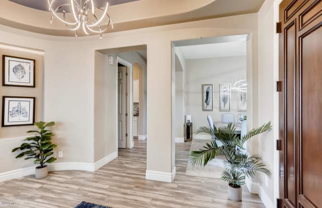 16174 W GLENROSA Avenue Gallery 3