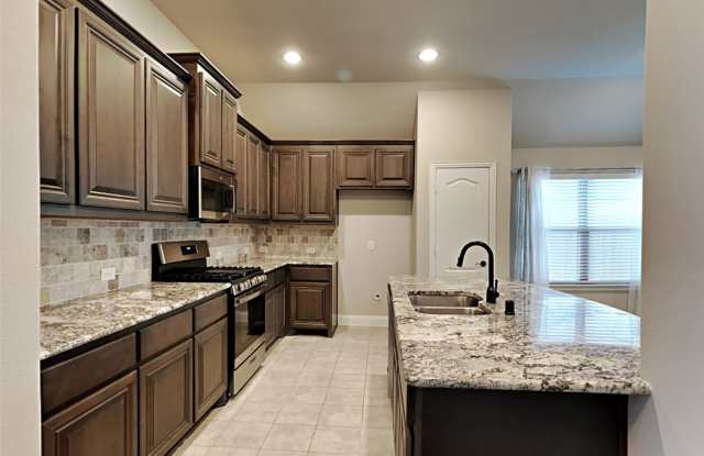 5211 Pentridge Drive Gallery 4