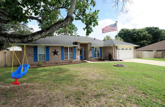 Lovely Cul-De-Sac Home in South Crestview photos photos