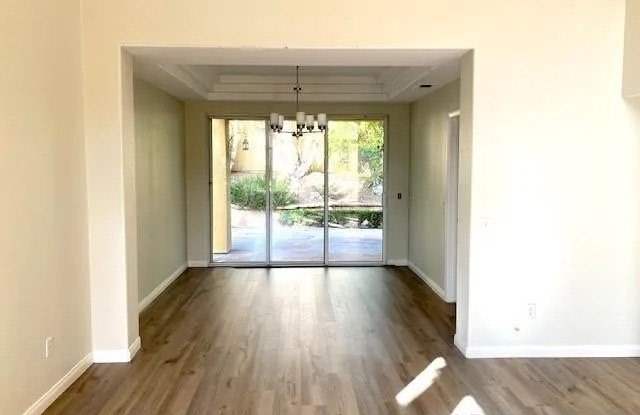 4516 Mercurio St Gallery 3