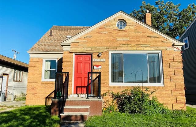 1708 LINWOOD Avenue - 1708 Linwood Avenue, Royal Oak, MI 48067