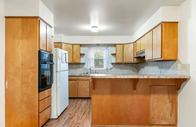 Classic Fort Collins Home in a Convenient Parkside Location Gallery 3
