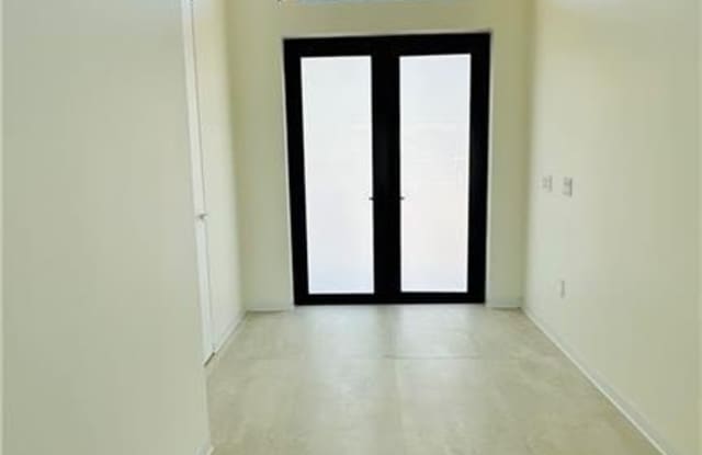 15548 Ruston Cir Gallery 4
