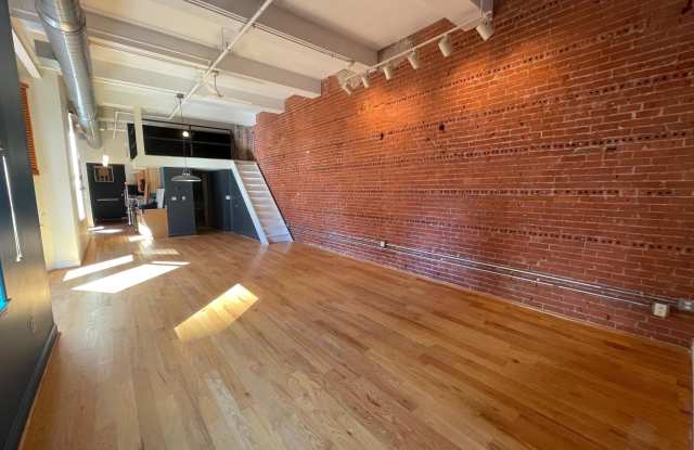 112 S 13TH STREET - 112 South 13th Street, Philadelphia, PA 19107
