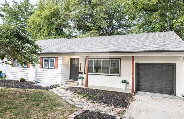 Beautiful Rehabbed home for rent - 4 bedroom/ 3 bath - Rent $3600 - 8340 Riggs Overland Park KS 66212 photos photos