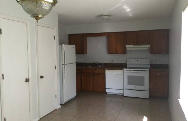 1232 Padgett Circle Gallery 4