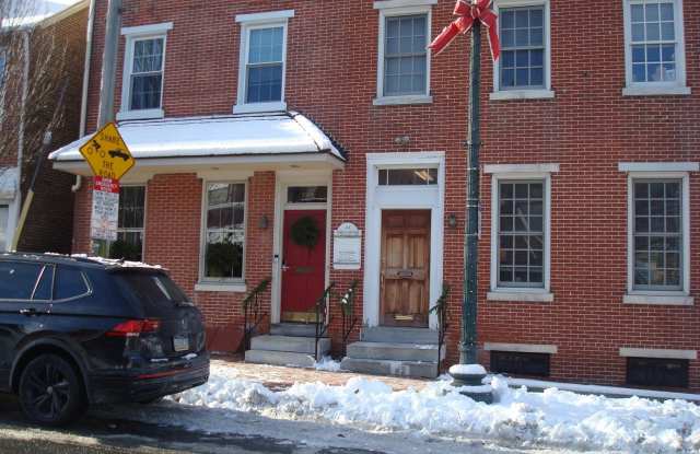 134 N CHURCH Street Gallery 3