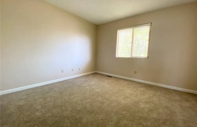 1304 Soaring Eagle Drive Gallery 3