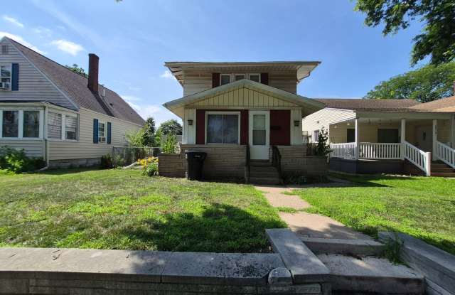 Updated 2 bed, 1 bath. photos photos Updated 2 bed, 1 bath. photos photos