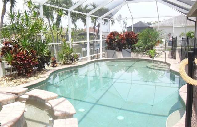 1519 SW 40th Terrace Gallery 1