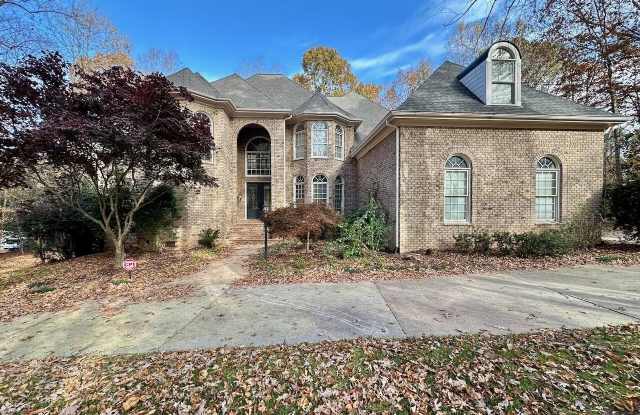 540 Vista Del Lago Lane - 540 Vista Del Lago Lane, Wake County, NC 27587
