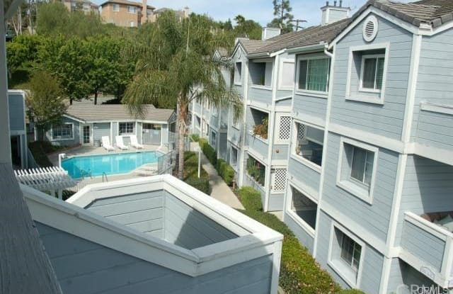 121 S Lakeview Avenue - 121 Lakeview Avenue, Placentia, CA 92870