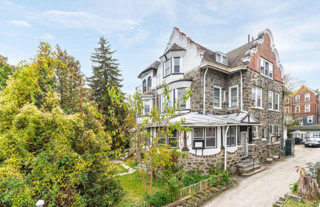 1-Bedroom with Hardwood Floors in Overbrook Gallery 3
