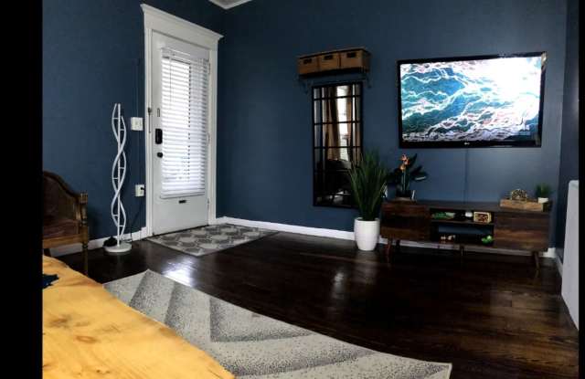 Beautifully renovated 3-bedroom, 2-full-bathroom historic home photos photos