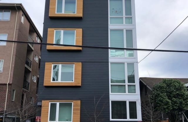 4252 8th Ave Ne - 4252 8th Avenue Northeast, Seattle, WA 98105