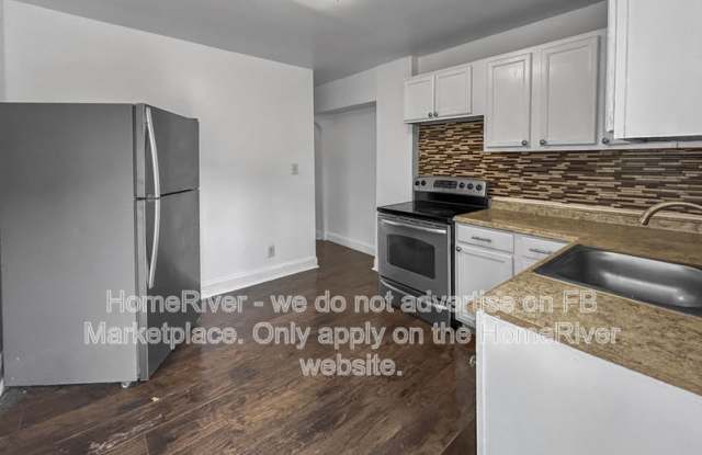 724 N Glover St photos photos