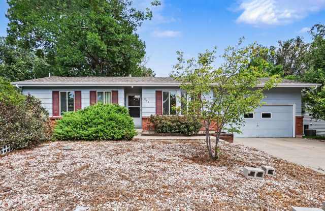 Updated 4-Bedroom Home in Village East – Available Now! photos photos Updated 4-Bedroom Home in Village East – Available Now! photos photos