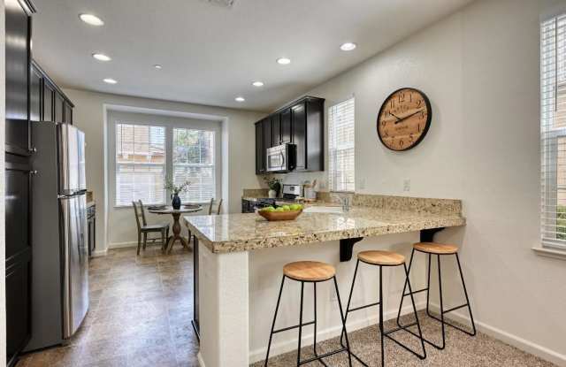 153 Barnhill Dr photos photos