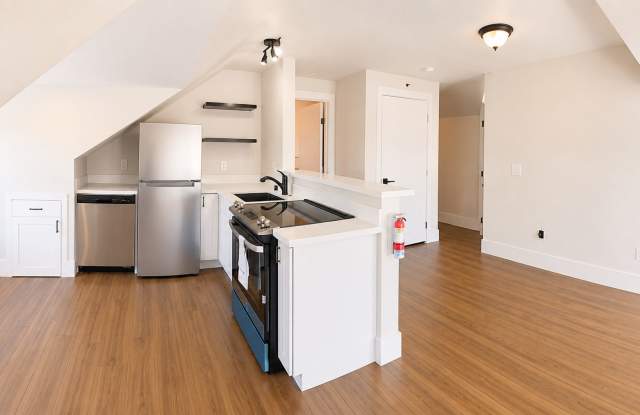 Kitsap Inn Gallery 3