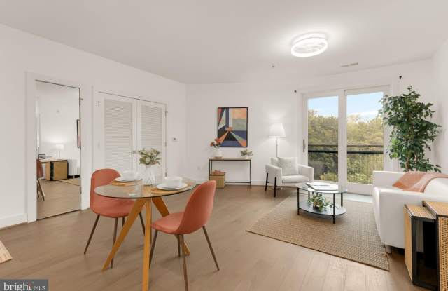 1500 PENNSYLVANIA Avenue SE unit: 305 photos photos