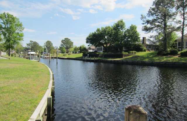 Private Dock Waterfront! Beautiful 3BR/2BA Gem in Fairfield Harbour! - 6102 Schooner Court, Fairfield Harbour, NC 28560