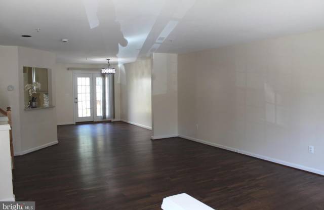 10884 SHERWOOD HILL ROAD photos photos