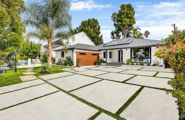 4912 N Alonzo Avenue photos photos