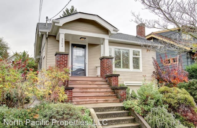 3504 Densmore Ave N - 3504 Densmore Avenue North, Seattle, WA 98103