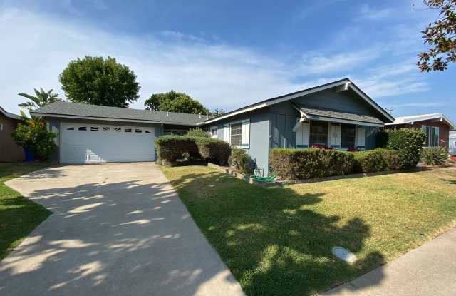 2954 Naugatuck Ave. - 2954 Naugatuck Avenue, San Diego, CA 92117