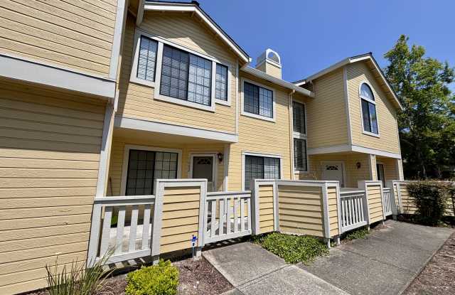 1002 Devonwood - 1 photos photos