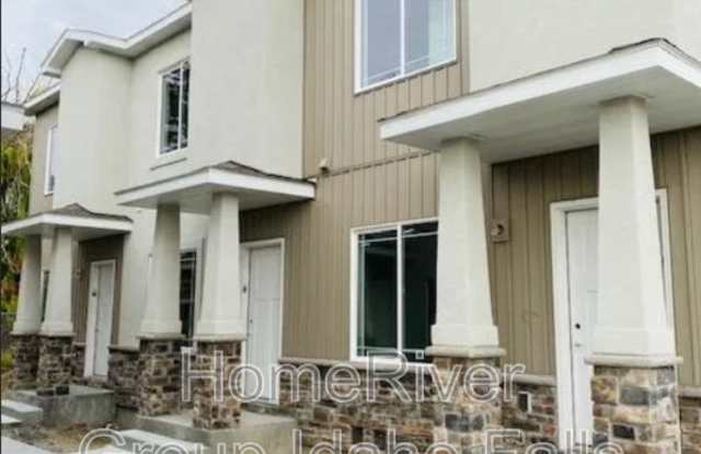 660 S Saturn Ave photos photos 660 S Saturn Ave photos photos