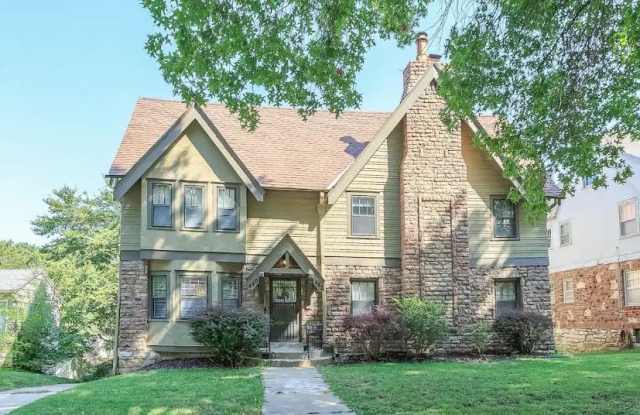 442 East Meyer Boulevard - 442 East Meyer Boulevard, Kansas City, MO 64131