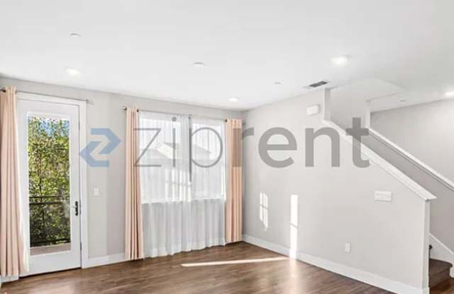 1889 Newbury Park Dr Gallery 4