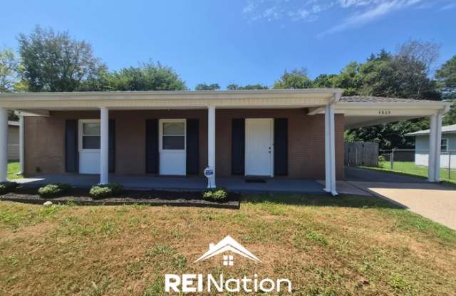 4805 Padgett Drive Gallery 1