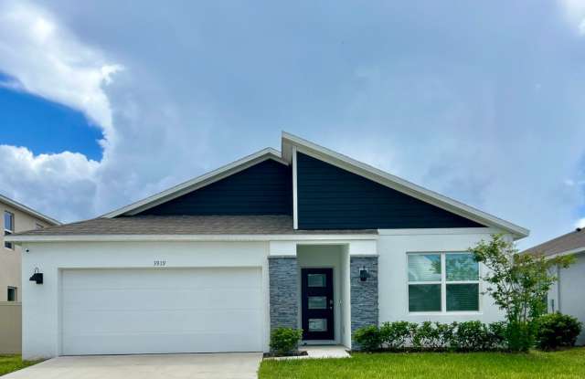 Like-New 3 Bedroom Home in Buena Lago – Saint Cloud, FL Gallery 1