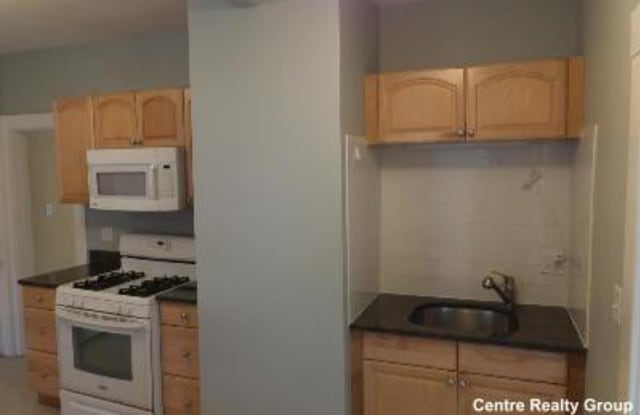 11 Parker Ave. - 11 Parker Avenue, Lynn, MA 01902