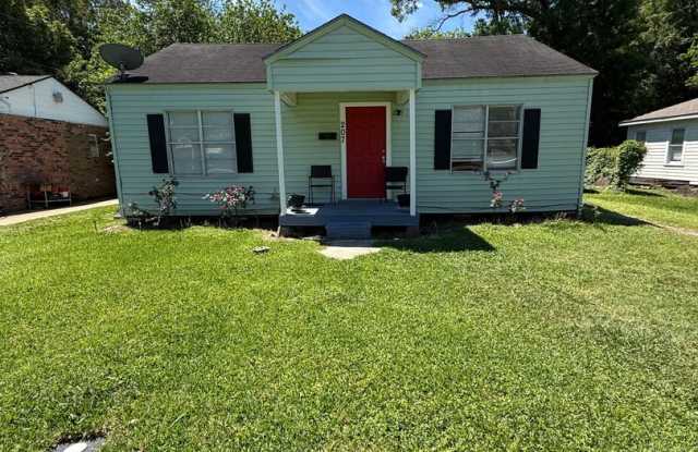 House For Rent 207 N 23rd St Nederland, TX 77627 photos photos