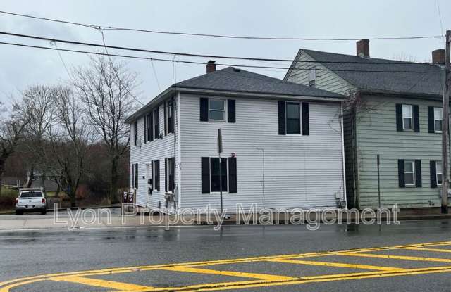 93 West Warwick Ave photos photos