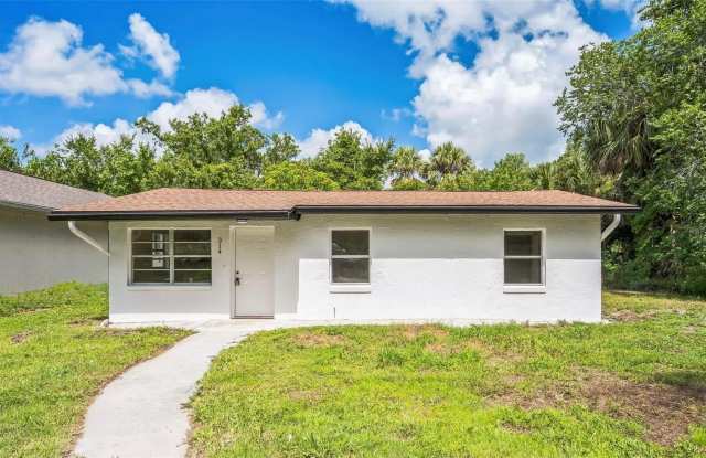 314 W OWENS AVENUE - 314 Owens Avenue, Arcadia, FL 34266