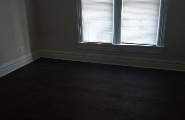 1218 W 11th St. Gallery 3