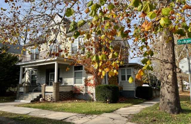 510 East Graham Street - 510 East Graham Street, Bloomington, IL 61701