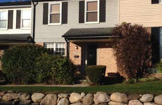 2-Bed Condo in Chapel Hill – Dual Master Suites! photos photos