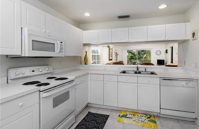3475 Lake Shore DR Gallery 4
