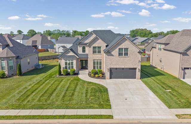 Luxury Living Awaits at 238 Cotoneaster Lane Gallery 4