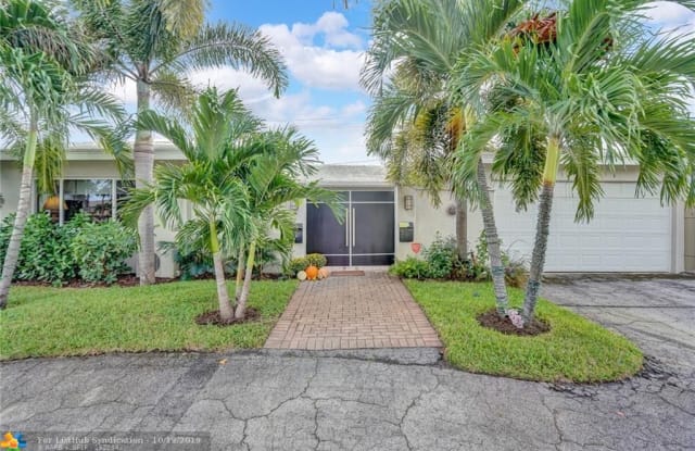 2110 NE 56 - 2110 NE 56th St, Fort Lauderdale, FL 33308