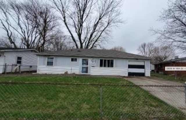 2809 W 18th St photos photos