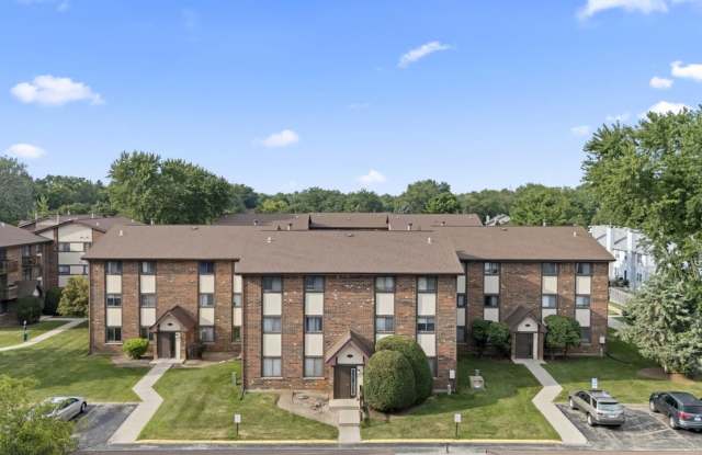 423 Berkshire Drive photos photos