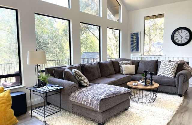 3 bedroom, 3 bath unfurnished or furnished home in Lake Wildwood, Penn Valley, CA 95946 Gallery 4