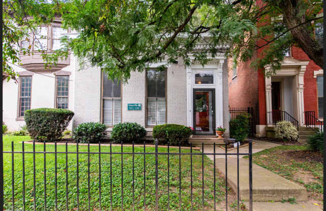 118 E Oak St #1 photos photos