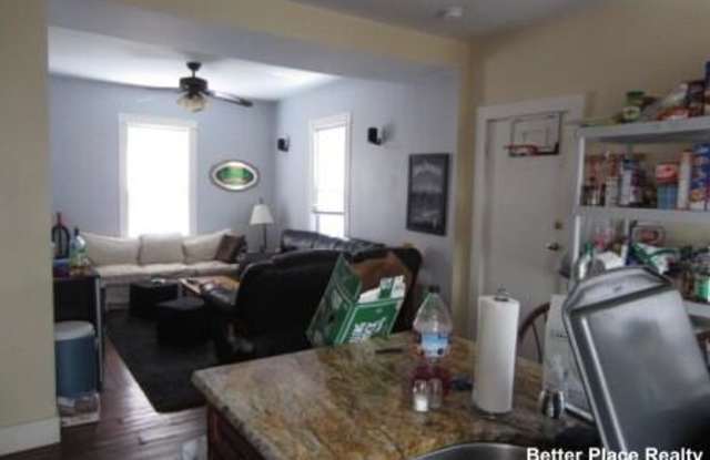 163 Calumet St. photos photos